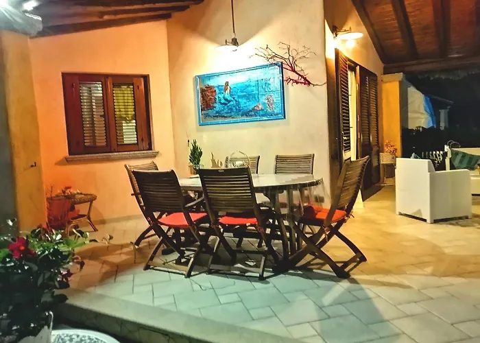 别墅 Liberty Budoni 塔瑙内拉